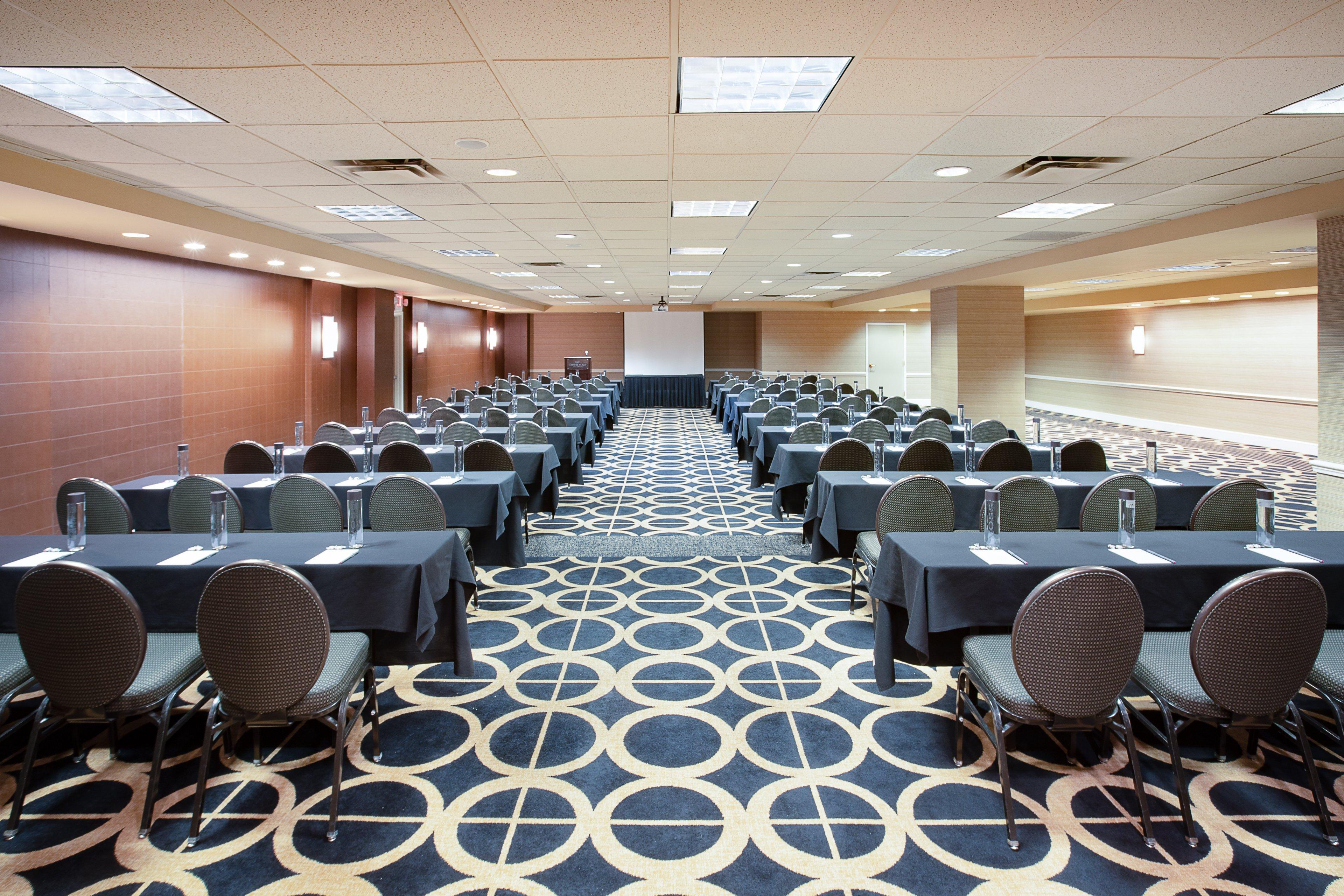 Crowne Plaza Kansas City Downtown By Ihg Bagian luar foto